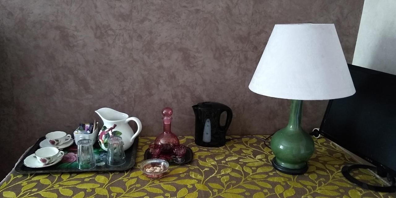 Loge & Broc Acomodação com café da manhã La Possonnière Exterior foto